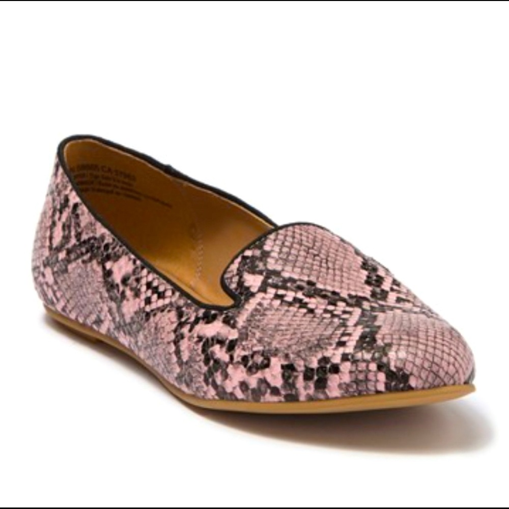 New Abound Snakeskin blush loafer SZ 7.5